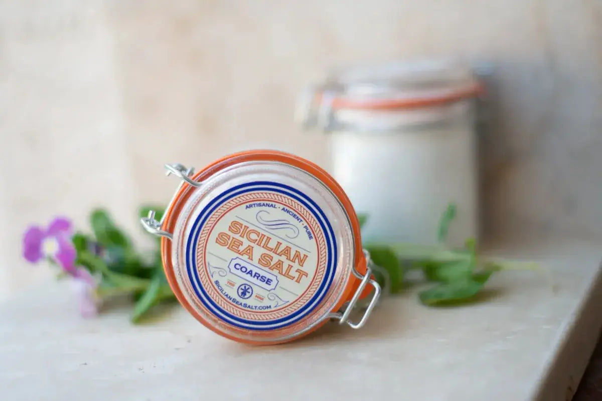 Sicilian coarse sea salt in glass jar 100% pure Mediterranean finishing salt